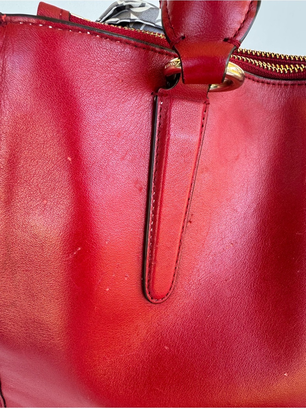 Coach Red Leather Tote with Signature Scarf and Gold Hardware - Picture 3 of 16